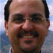 Matemáticas, Física, Química, Dibujo Técnico. Licenciado en Economía